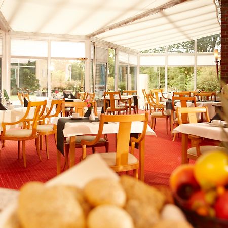 Hotel Daenischer Hof Altenholz By Tulip Inn Facilidades foto