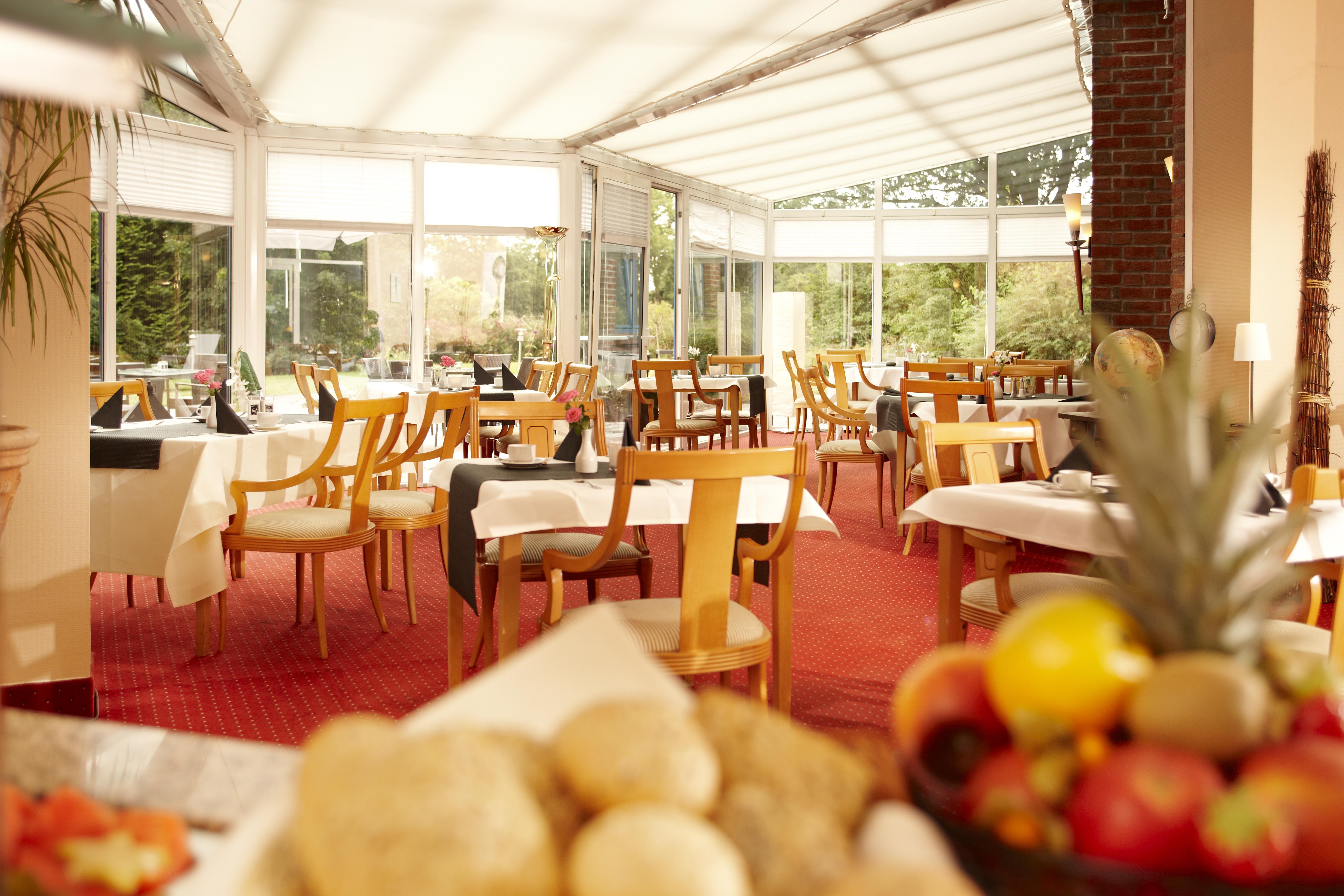 Hotel Daenischer Hof Altenholz By Tulip Inn Facilidades foto
